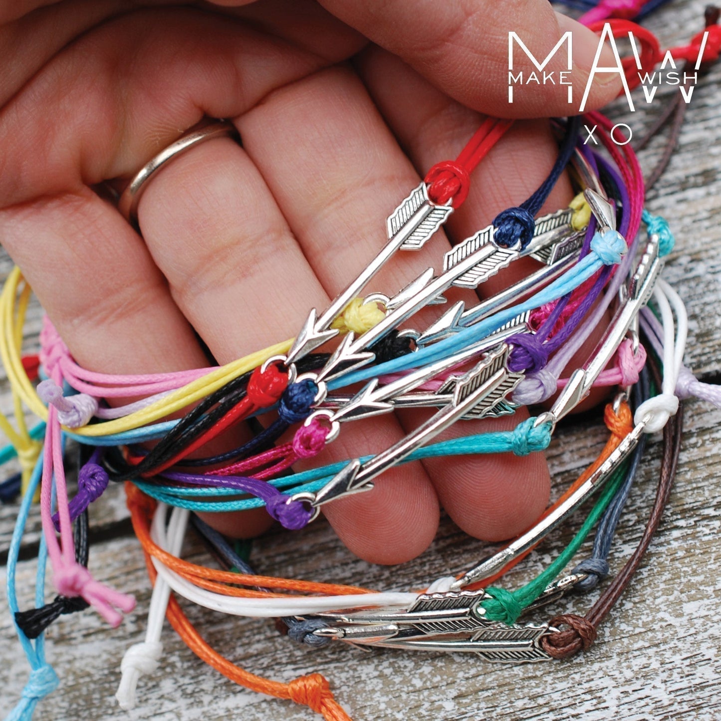 Girls Weekend Wish Bracelet ‖ Friendship Bracelet ‖ Bracelet & Anklet with Macrame' Closure